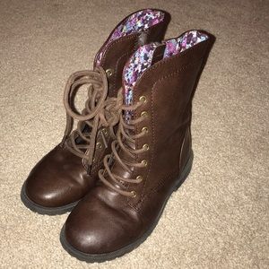 Cherokee Boots size 11